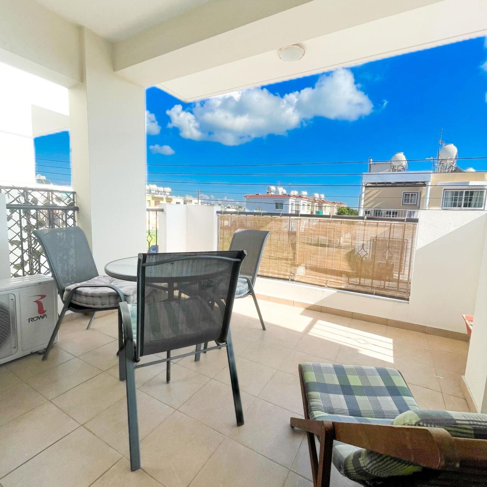 Daniandry Apartment Larnaca Ngoại thất bức ảnh