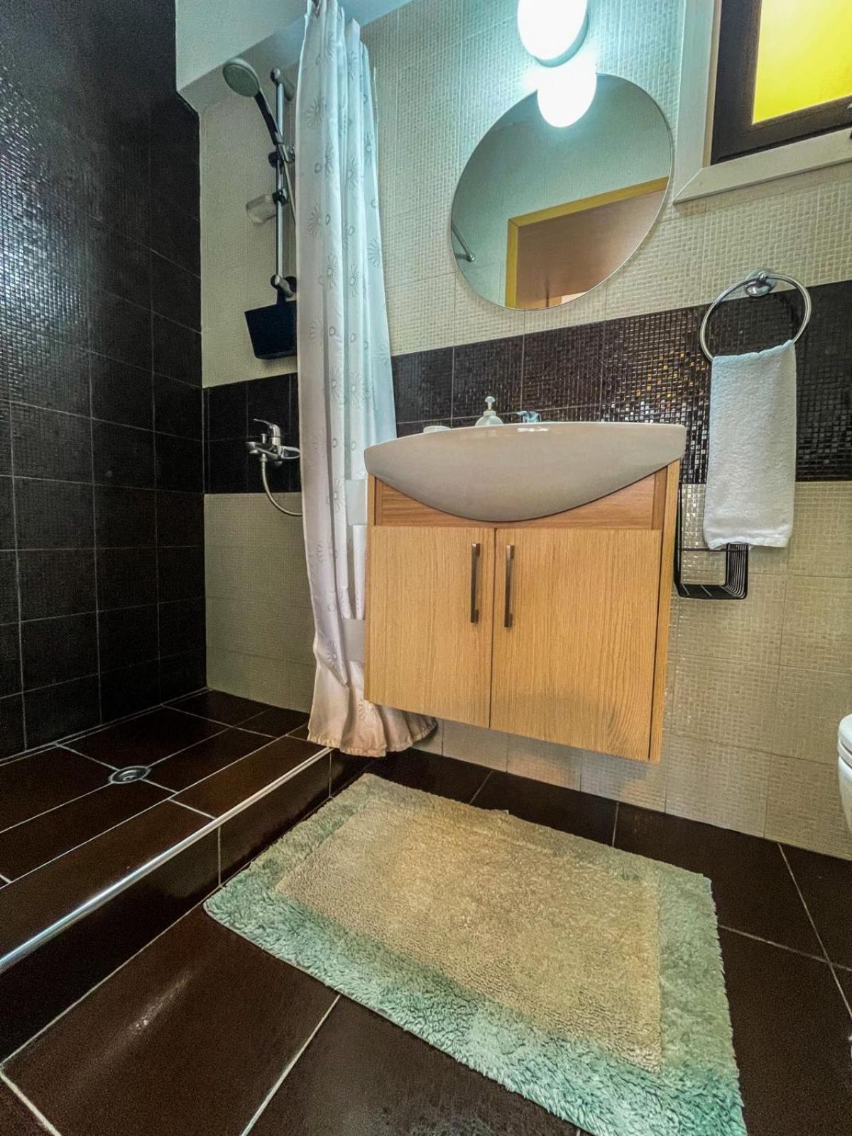 Daniandry Apartment Larnaca Ngoại thất bức ảnh